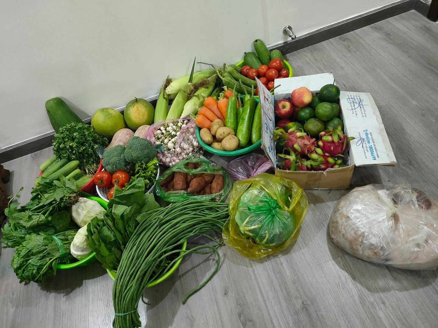 tiếp tế đồ cho sài gòn ảnh 2 tiep te do cho sai gon anh 2