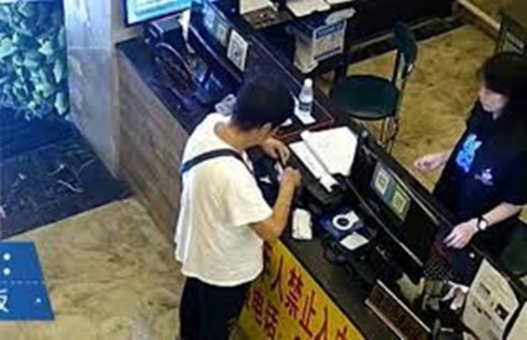 người già cô đơn ảnh 1 nguoi gia co don anh 1