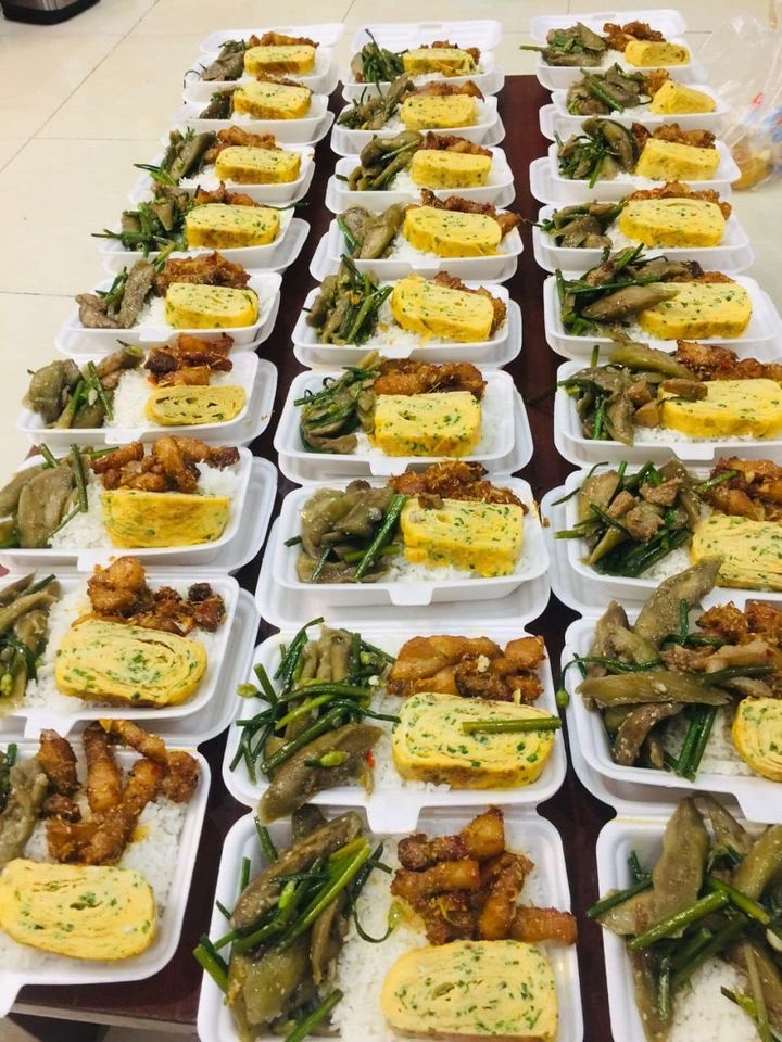 com tu thien mua dich anh 5