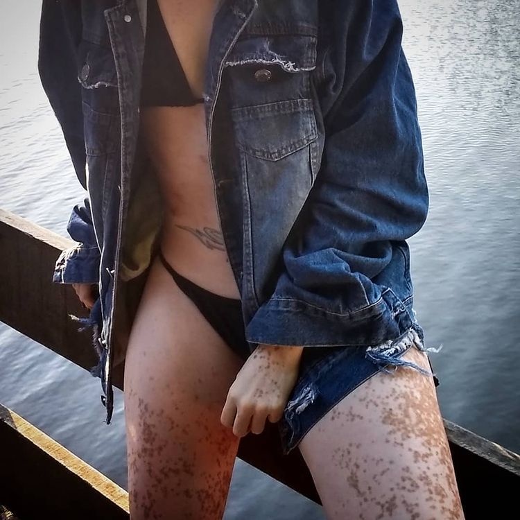 nguoi mau dac biet anh 7