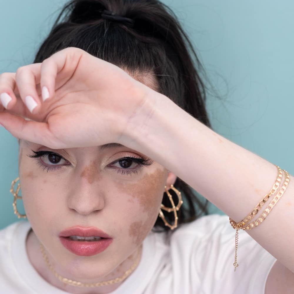 nguoi mau dac biet anh 8