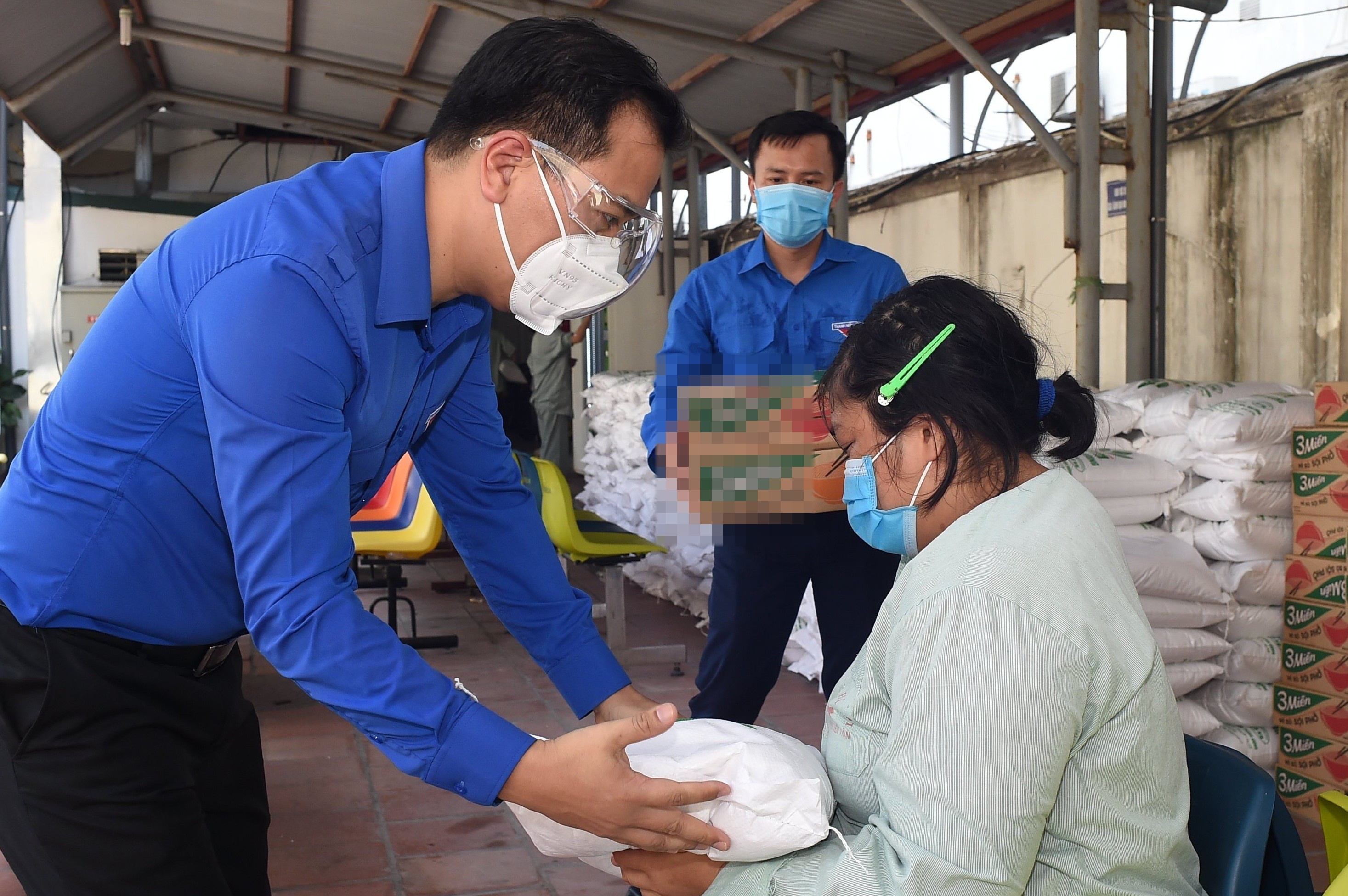 ủng hộ người nghèo mùa dịch ảnh 1 ung ho nguoi ngheo mua dich anh 1