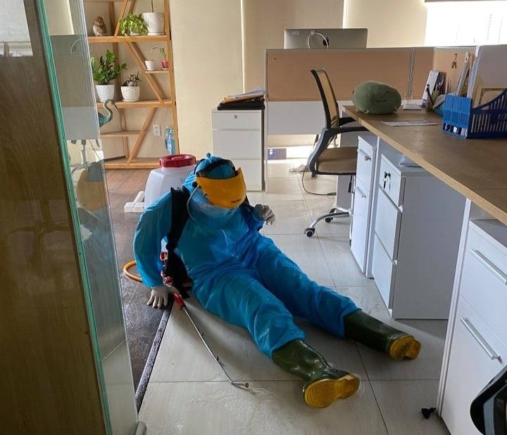 tinh nguyen vien phun khu khuan anh 1