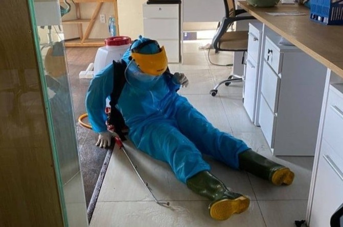 Co gai nho tuoi nhat doi khu khuan o TP.HCM: 'Minh te chi so hu binh' hinh anh