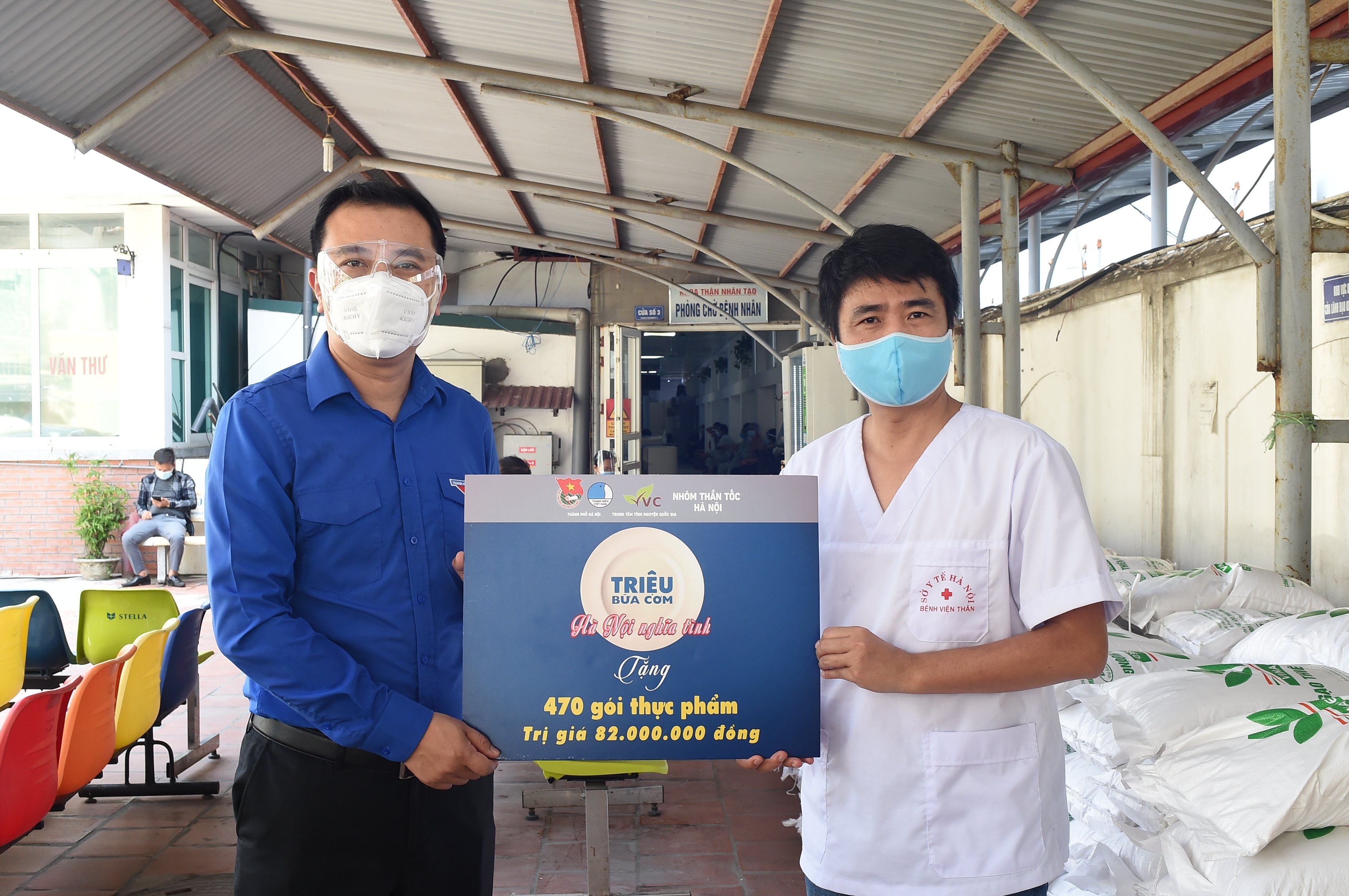 ủng hộ người nghèo mùa dịch ảnh 2 ung ho nguoi ngheo mua dich anh 2