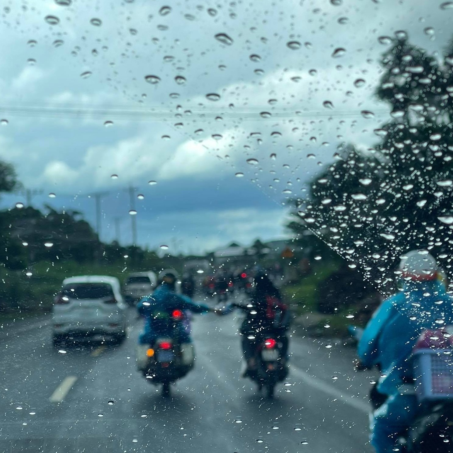 ve que tranh dich anh 1