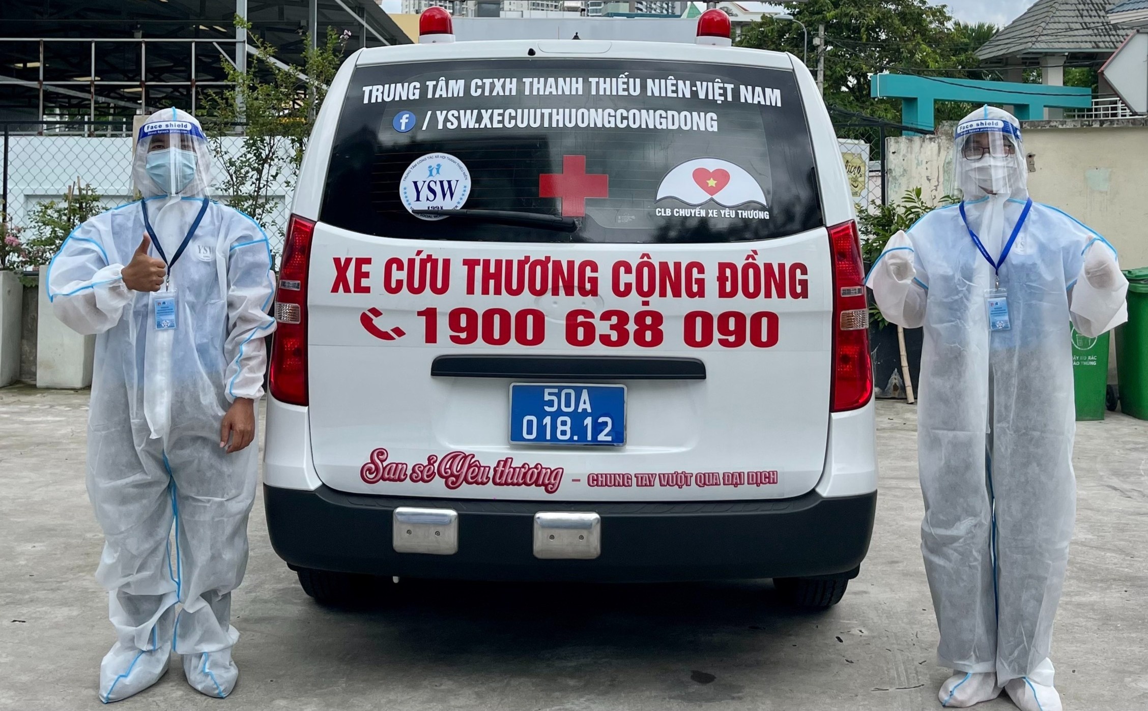 Tong dai ket noi nguoi dan TP.HCM voi bac si, ATM oxy trong dich hinh anh