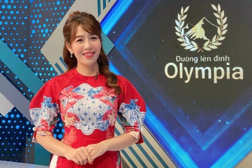 7 nu MC qua cac thoi ky cua 'Duong len dinh Olympia' hinh anh