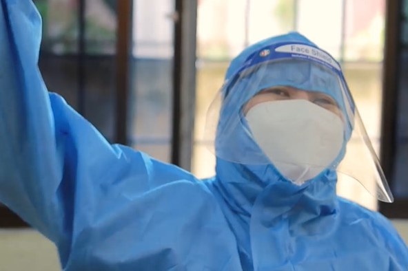 Ca khuc 'Viet Nam I Love' cua cac bac si Benh vien Da lieu TP.HCM hinh anh