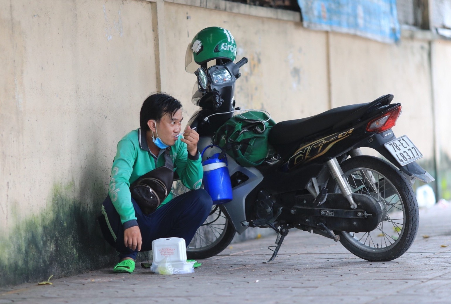 Shipper ở TP.HCM ảnh 3 Shipper o TP.HCM anh 3