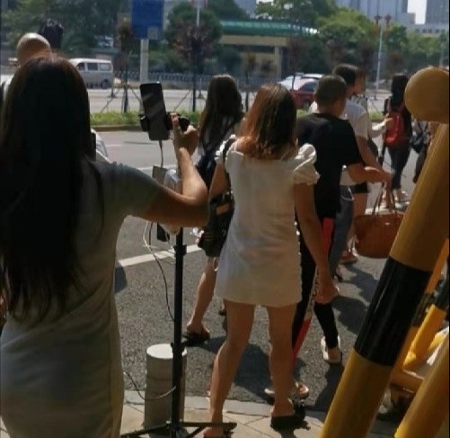 livestream phan cam anh 1