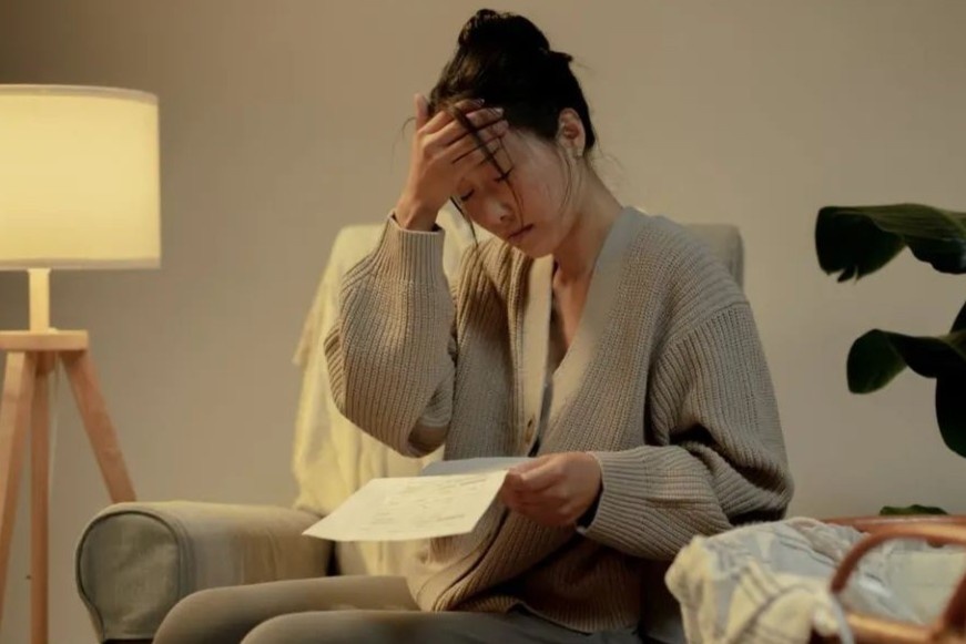 Noi so bi quay roi cua nhung co gai song mot minh o Trung Quoc hinh anh