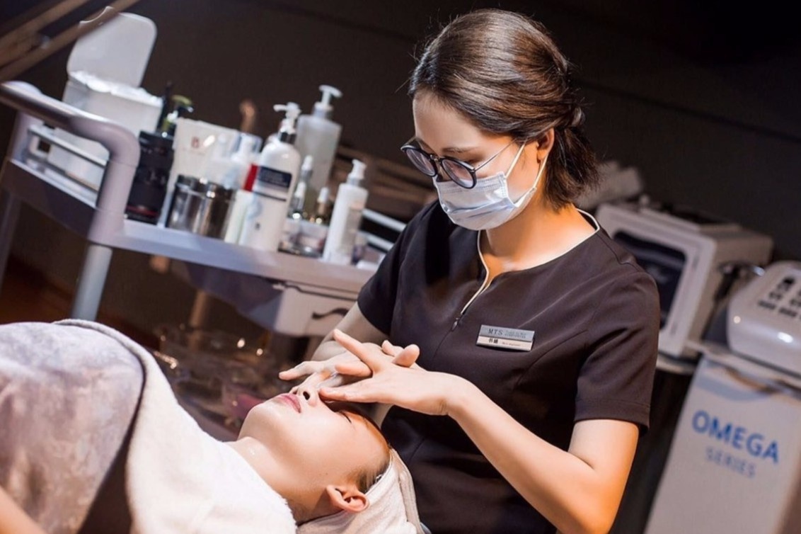 Hang nghin co so phau thuat tham my '3 khong' o Trung Quoc hinh anh