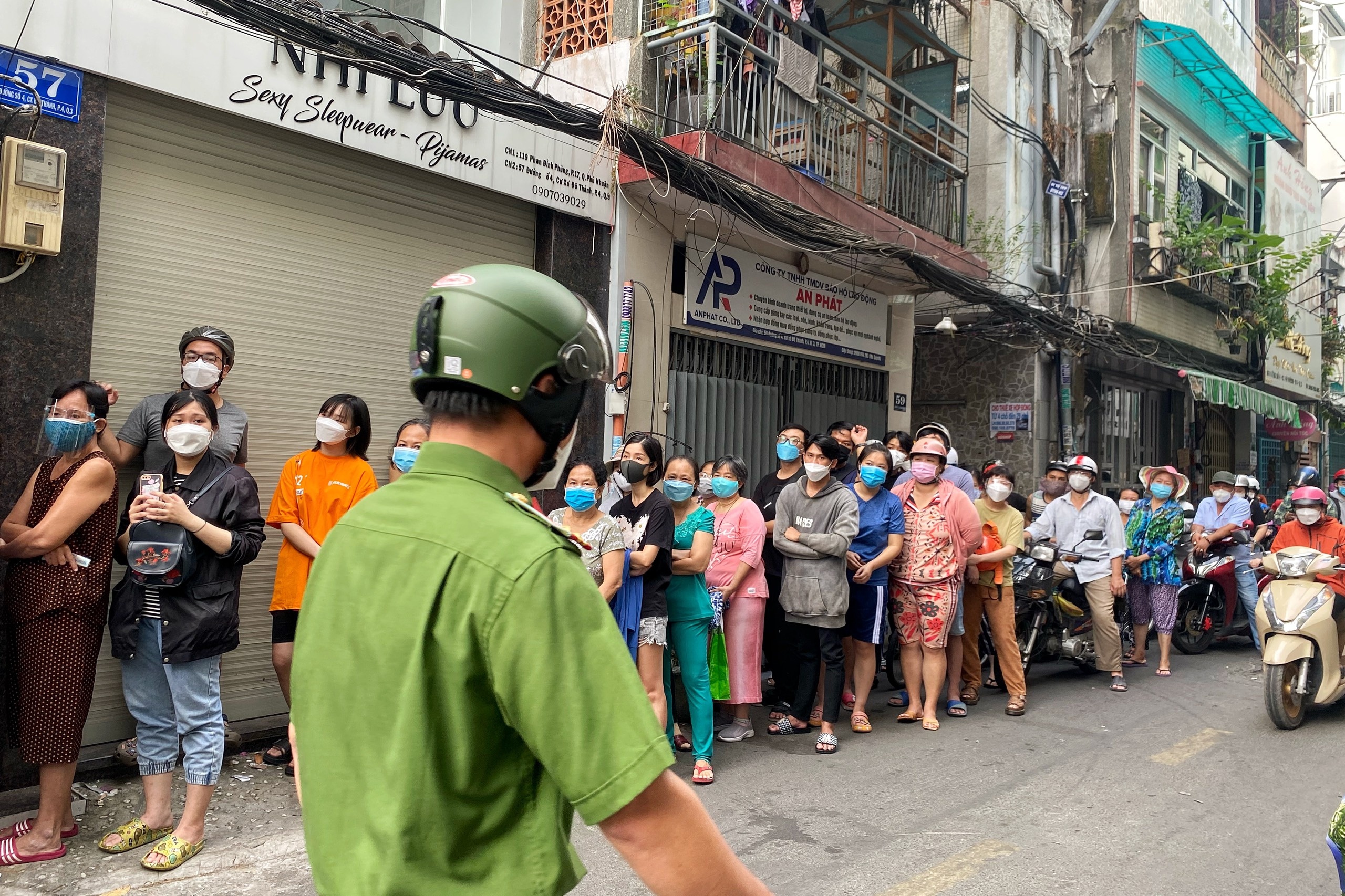 banh mi ba Huynh anh 2