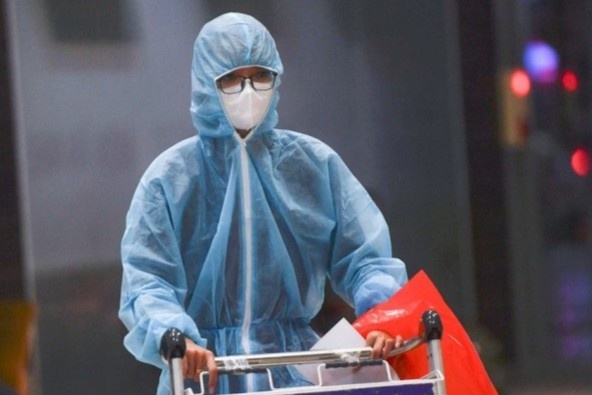 Cha me buon vi hai nam con khong duoc ve don Tet hinh anh