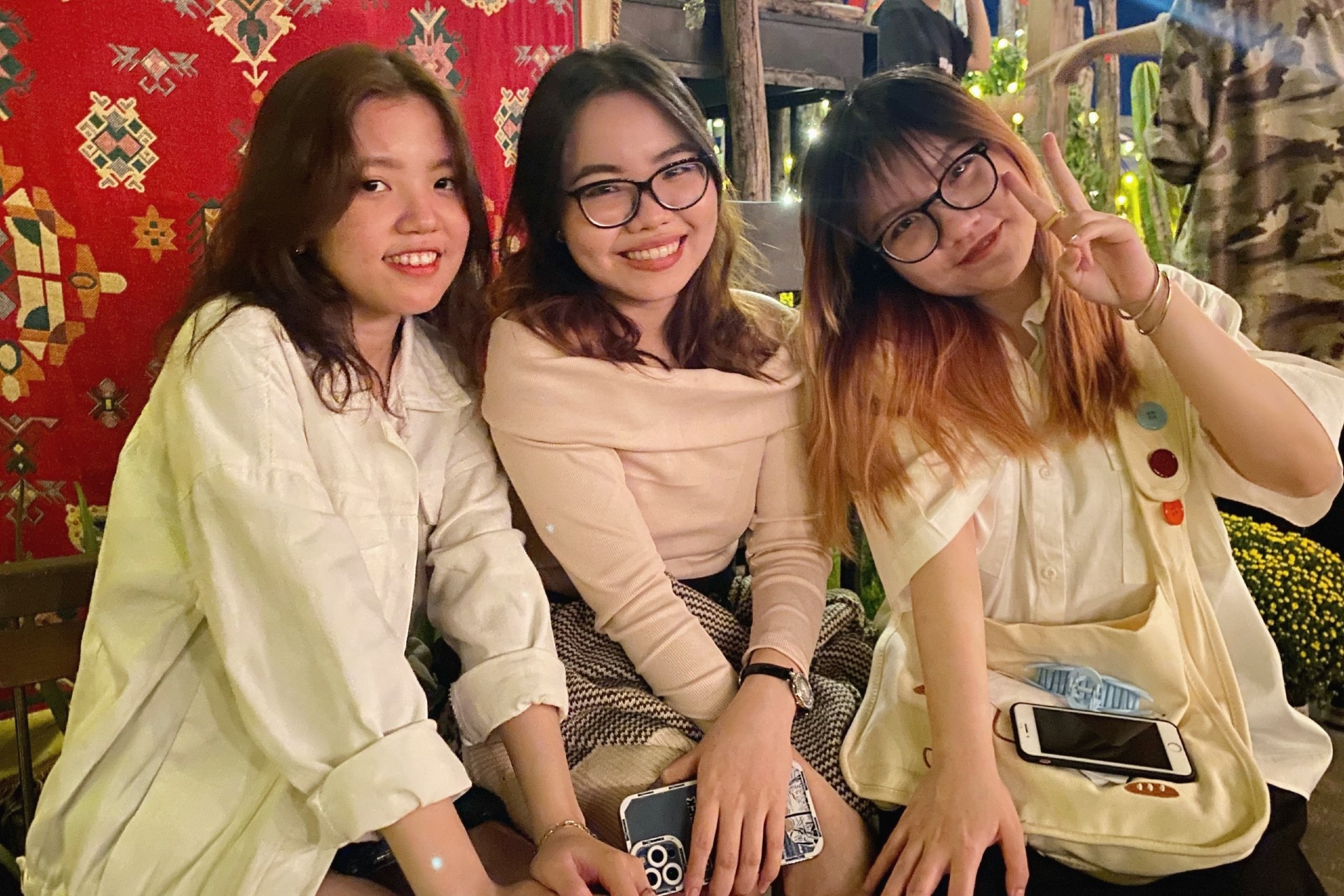 Dem giao thua rieng tu tai quan bar san thuong o TP.HCM hinh anh