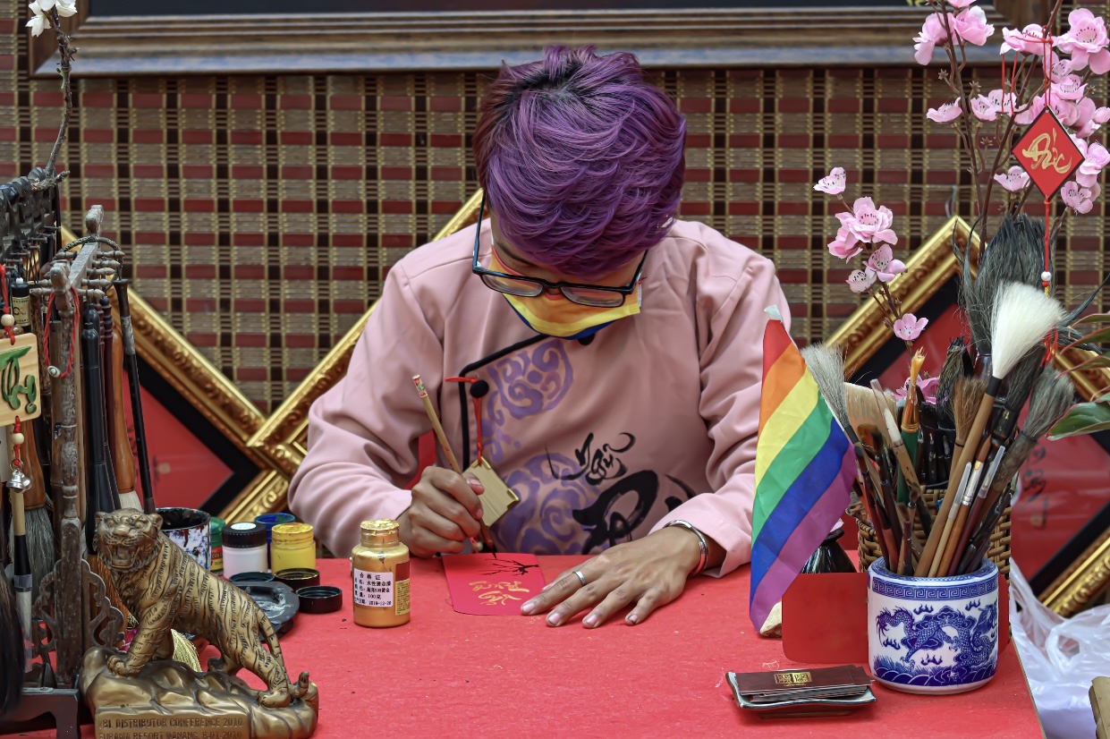 ong do tre 9 nam cho chu tren pho anh 12