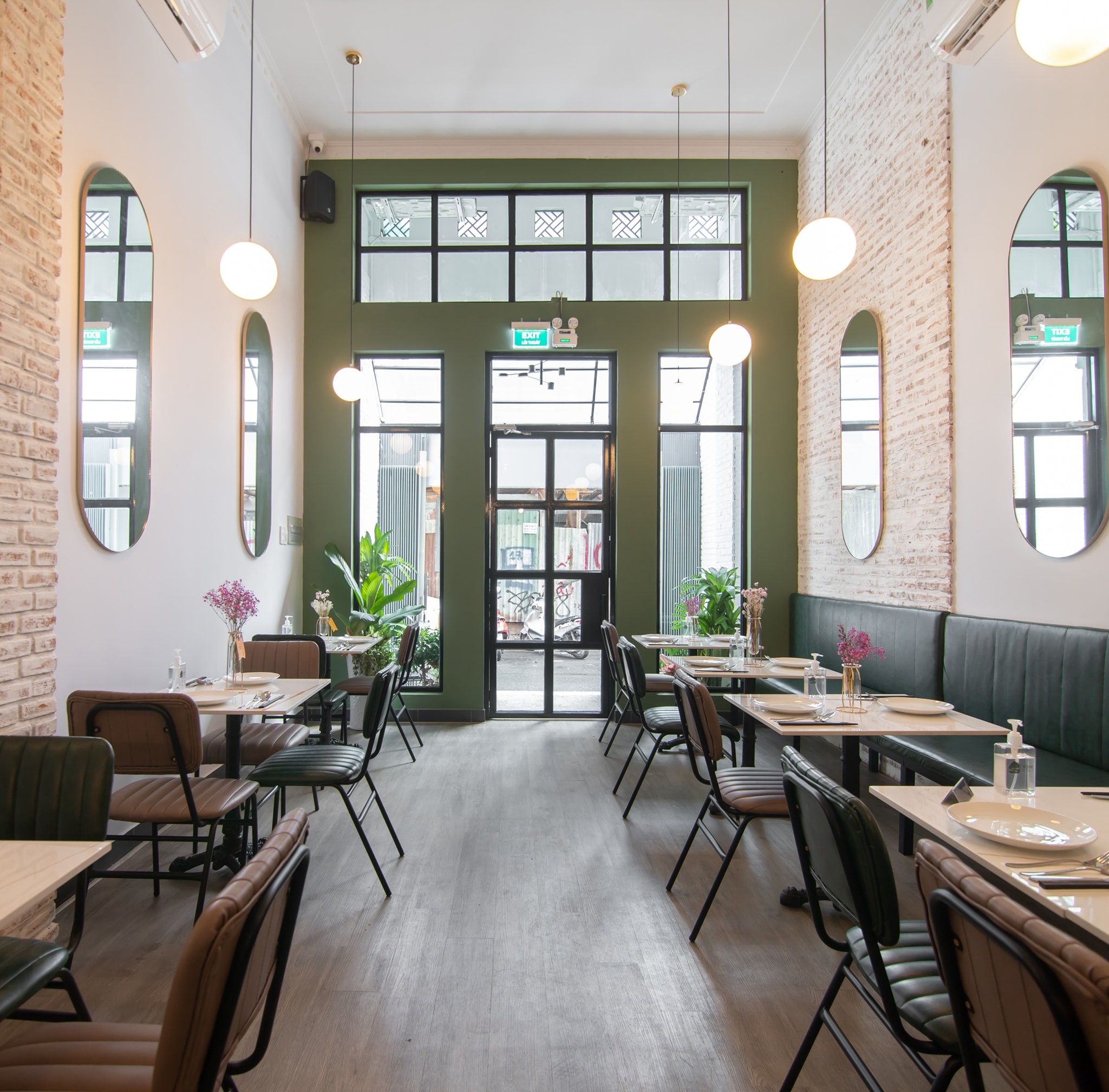 tiec tat nien cuoi nam anh 8