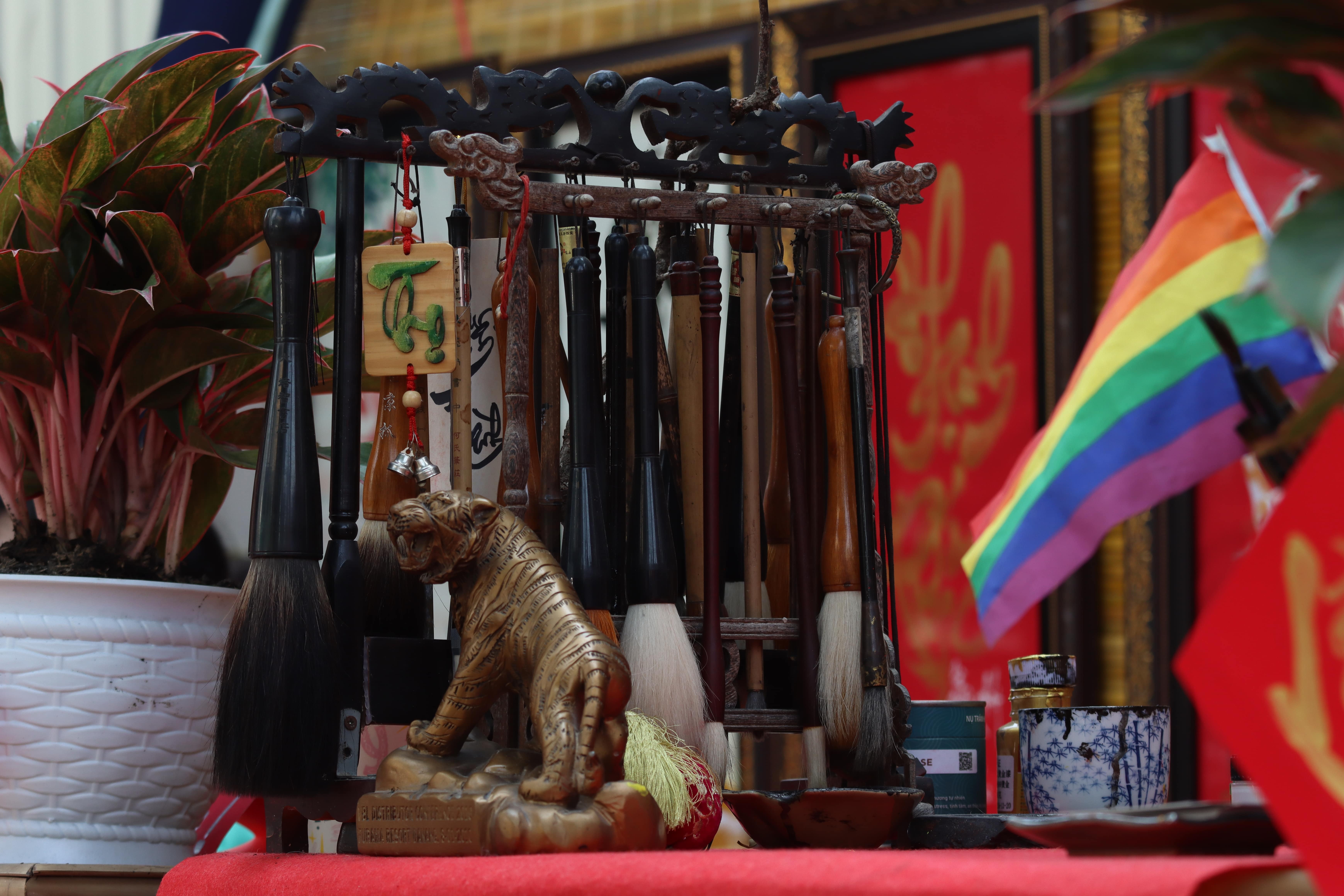 ong do tre 9 nam cho chu tren pho anh 3