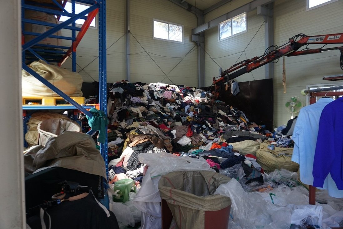 mau hang hieu cu anh 4