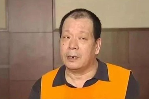 Cuoc doi bi kich cua nguoi dan ong Trung Quoc hai lan trung doc dac hinh anh