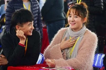 Thanh nien Trung Quoc bat man vi bi ep di xem mat hinh anh