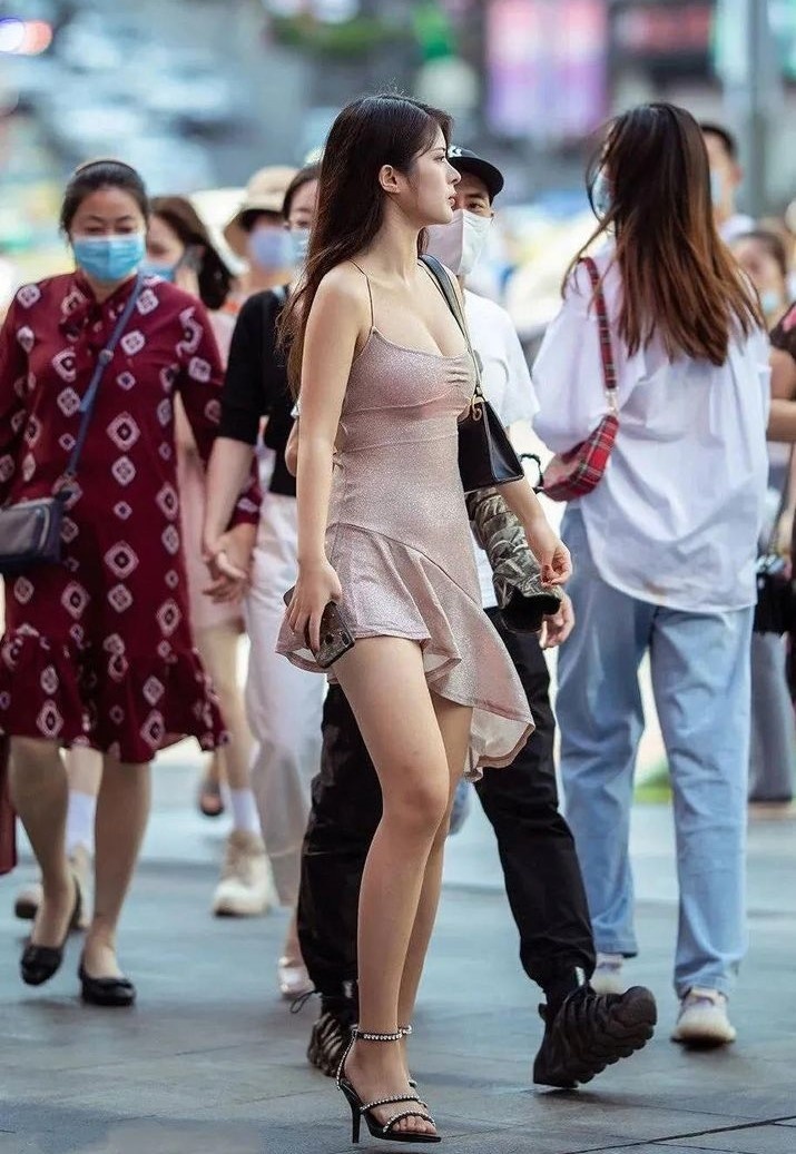 chup len duong pho anh 1