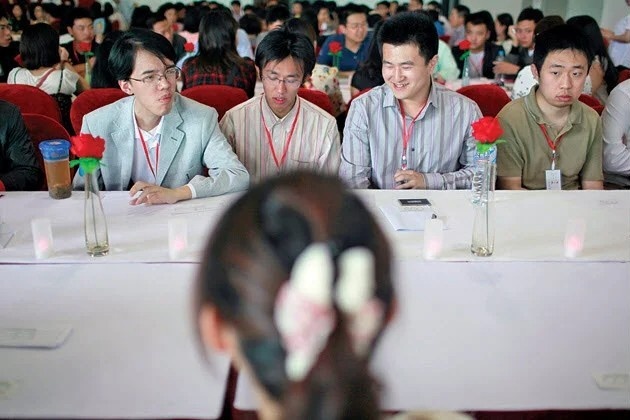 Ap luc phai thoat e o Trung Quoc hinh anh