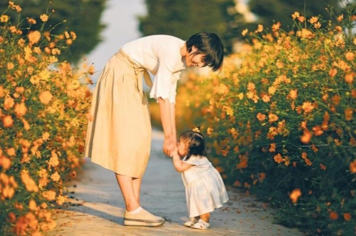 Han Quoc cho phep nguoi doc than nhan con nuoi hinh anh