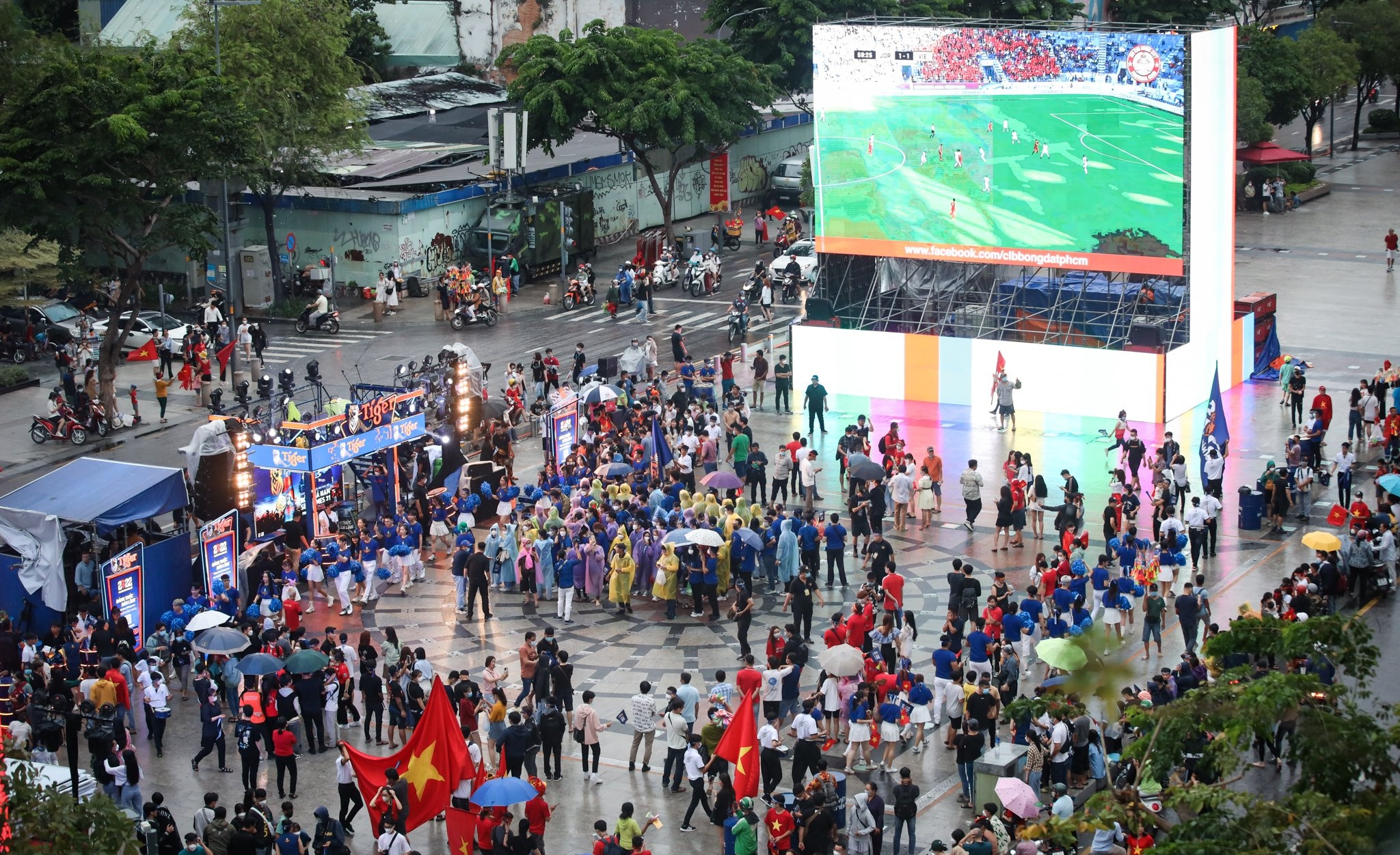 xem chung ket sea games pho di bo anh 1