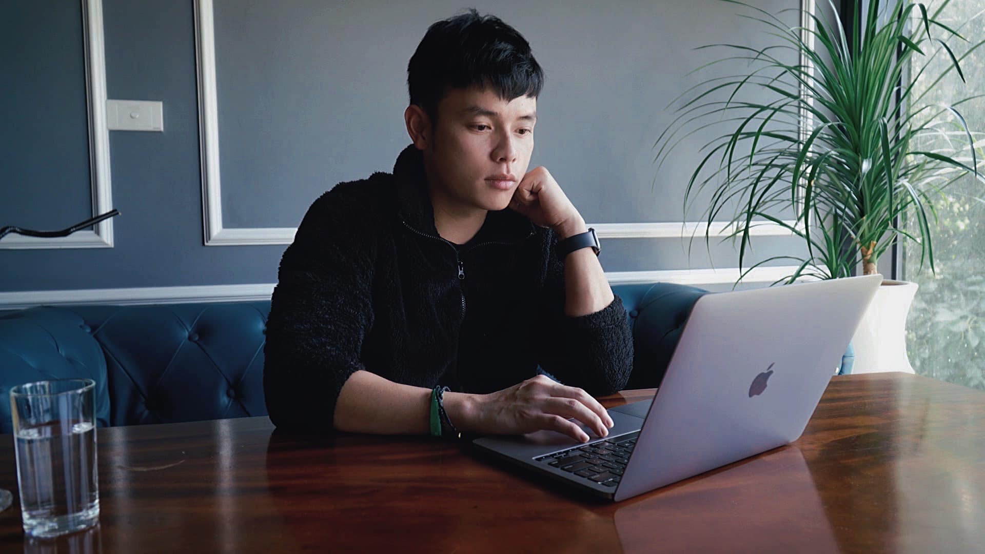 tro ly ngon ngu cua thay Park anh 6