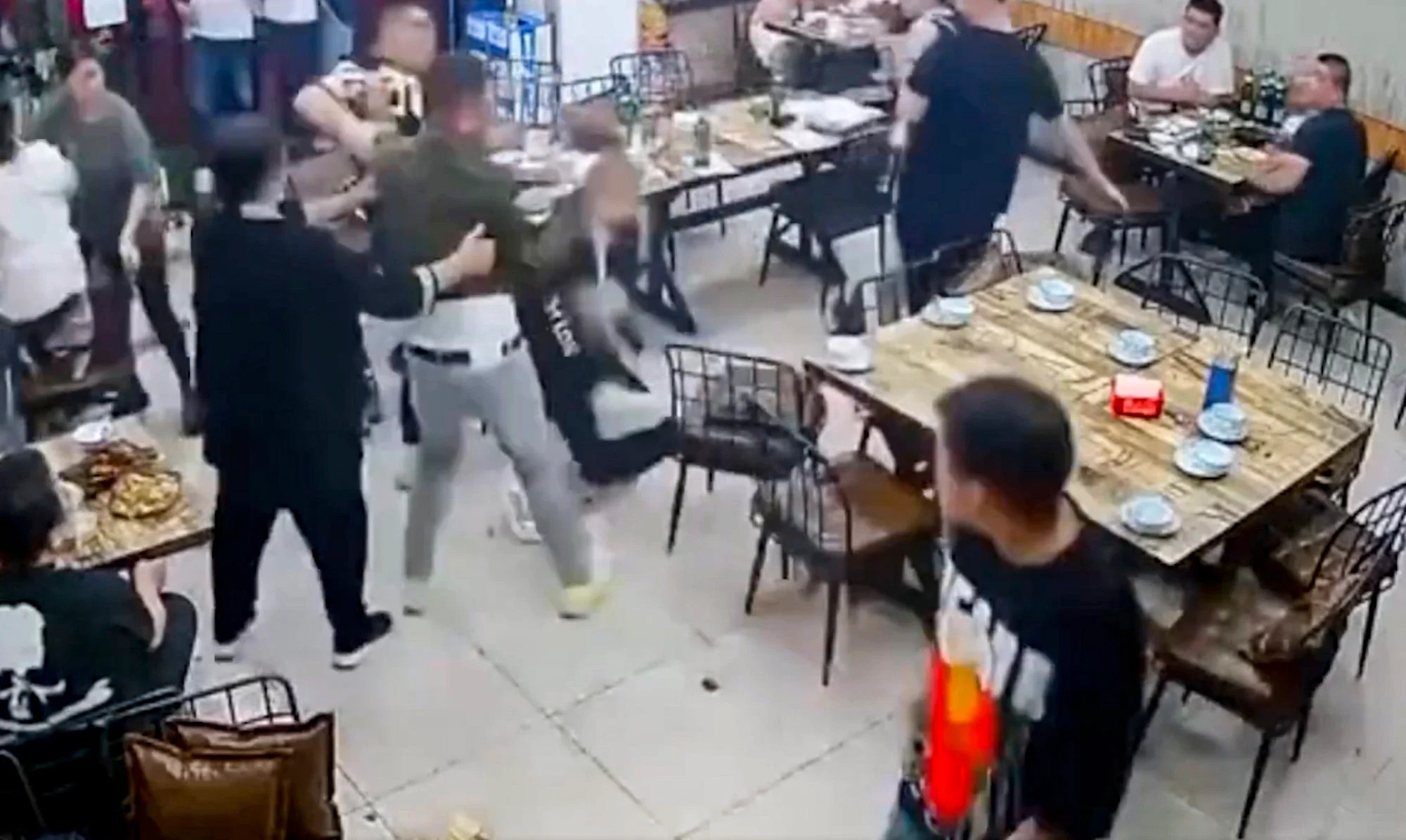 tay chay hang thoi trang anh 2