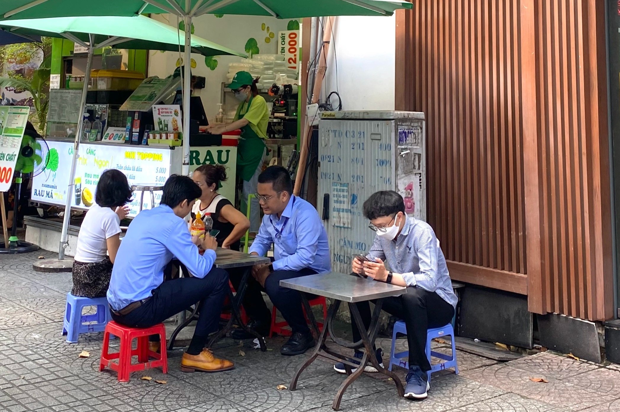 bữa trưa văn phòng ảnh 3 bua trua van phong anh 3