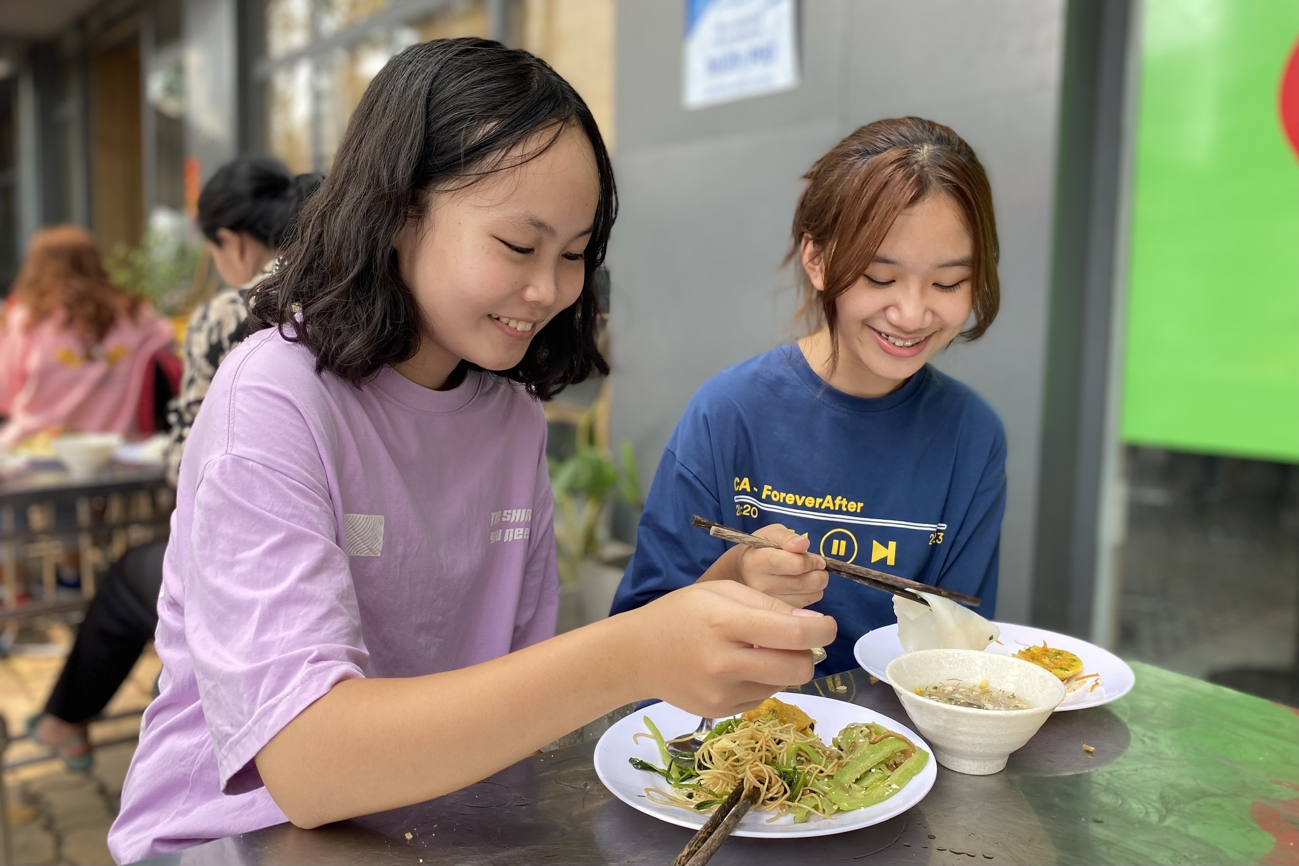 quan com tu thien o TP.HCM anh 2