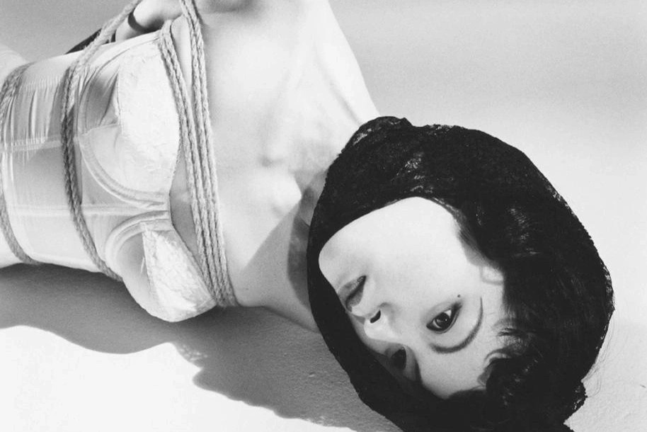 Nhung co gai sap bay chup anh rieng tu o Trung Quoc hinh anh