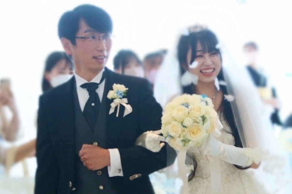 Fan nam Nhat Ban cuoi idol kem minh 27 tuoi hinh anh