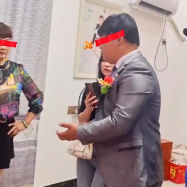 chu re uong nuoc rua chan anh 1