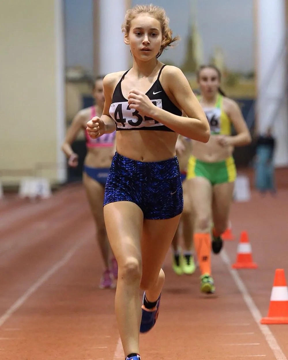 hot girl dien kinh Nga anh 2