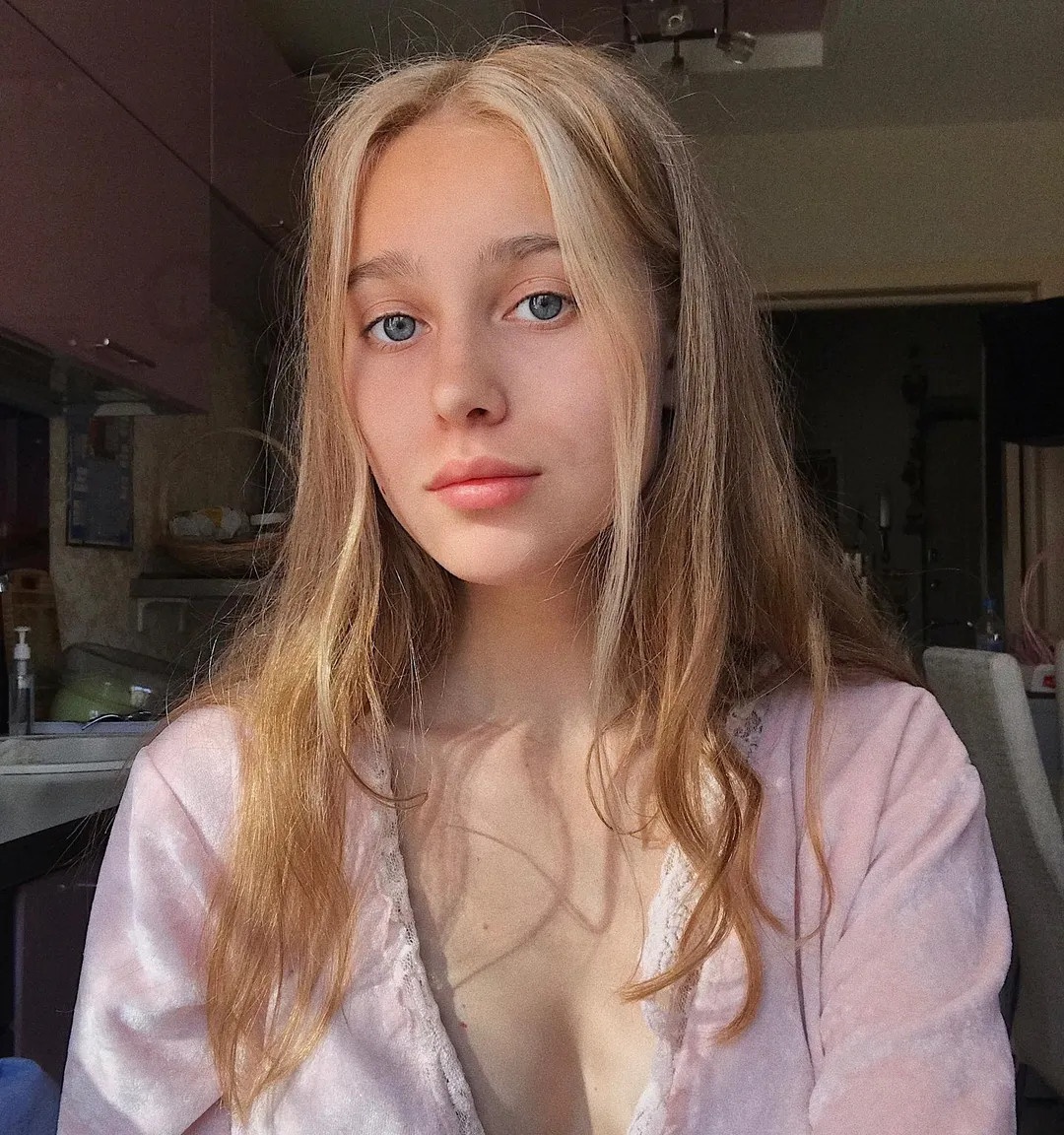 hot girl dien kinh Nga anh 4