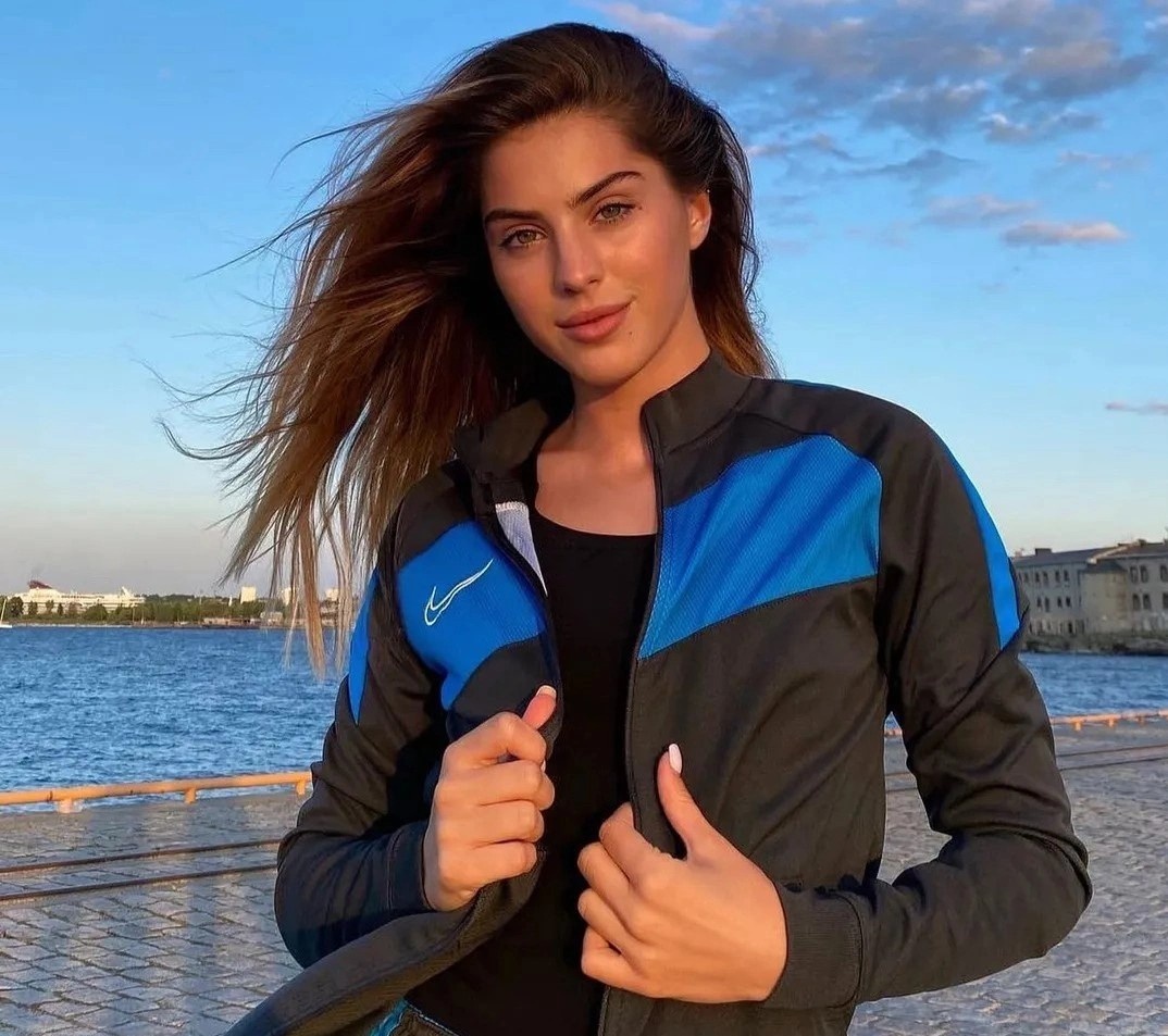 hoa khoi the thao nga anh 1