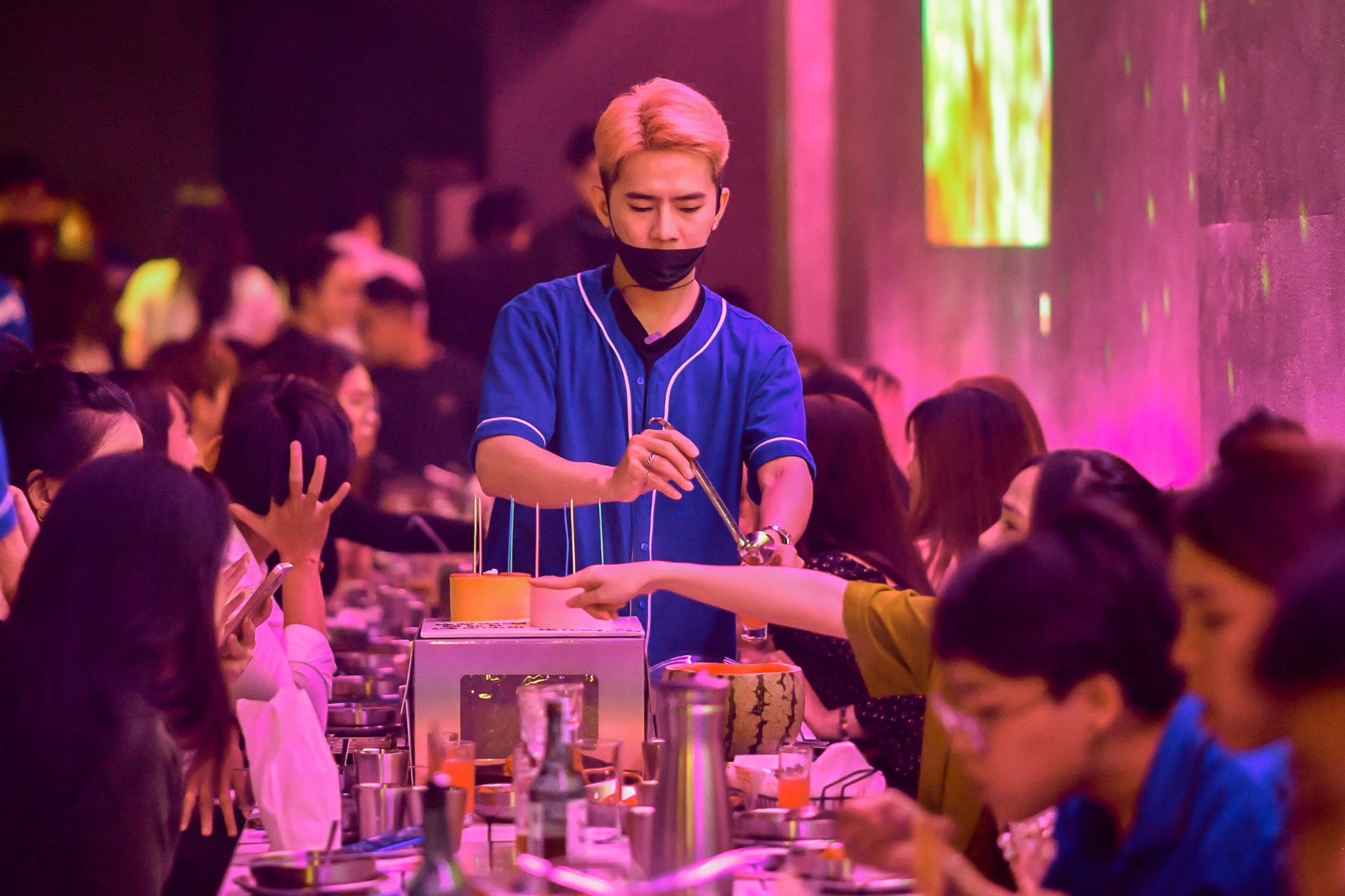 tiktoker quan an anh 5