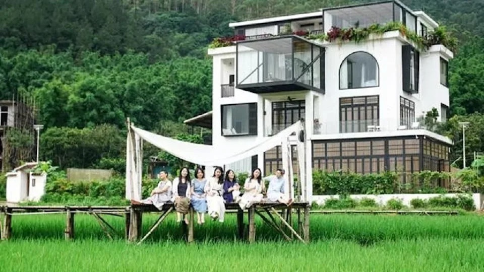 xay nha voi ban anh 1