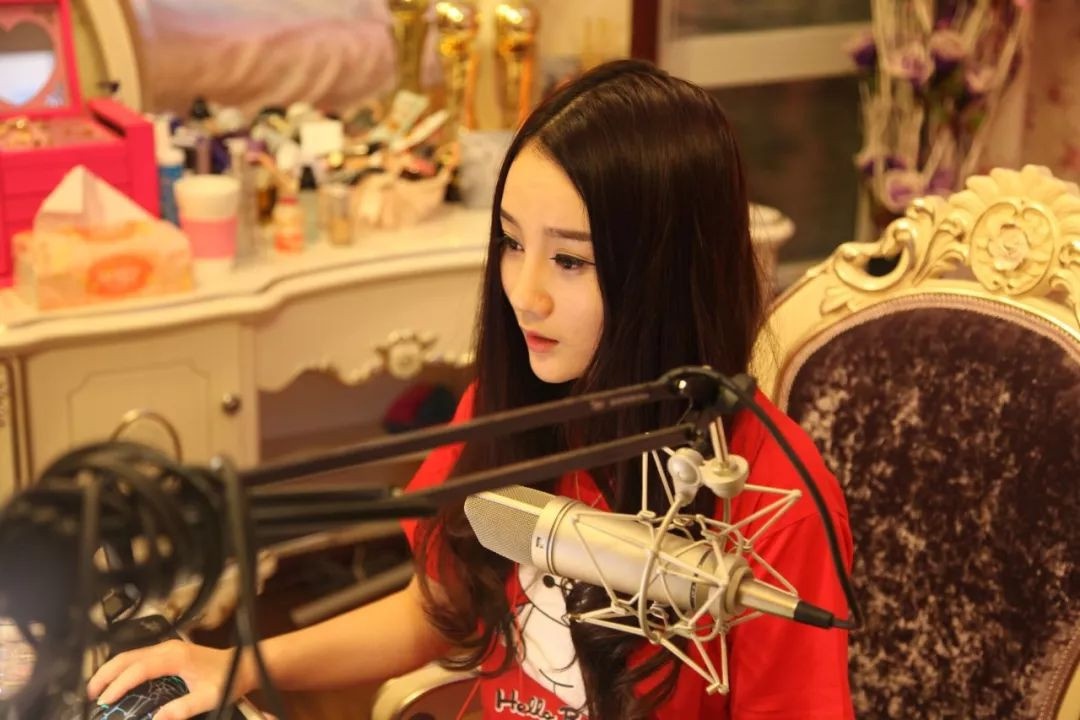 livestream kiếm tiền ảnh 1 livestream kiem tien anh 1
