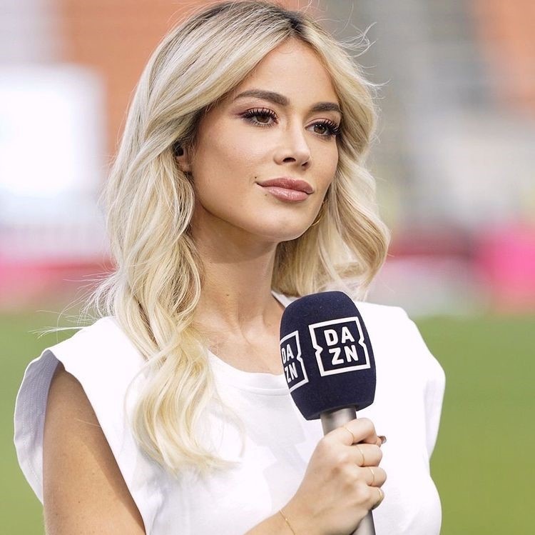 nu MC the thao anh 3