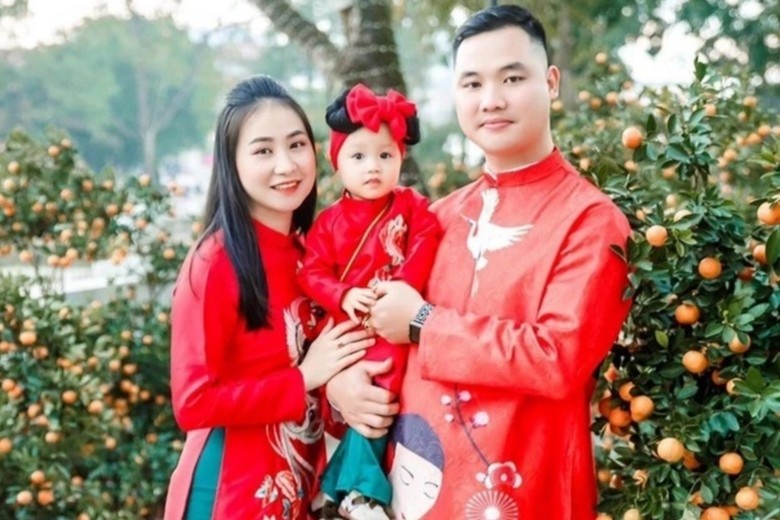 Cho hai nam, sinh con roi moi lam dam cuoi hinh anh