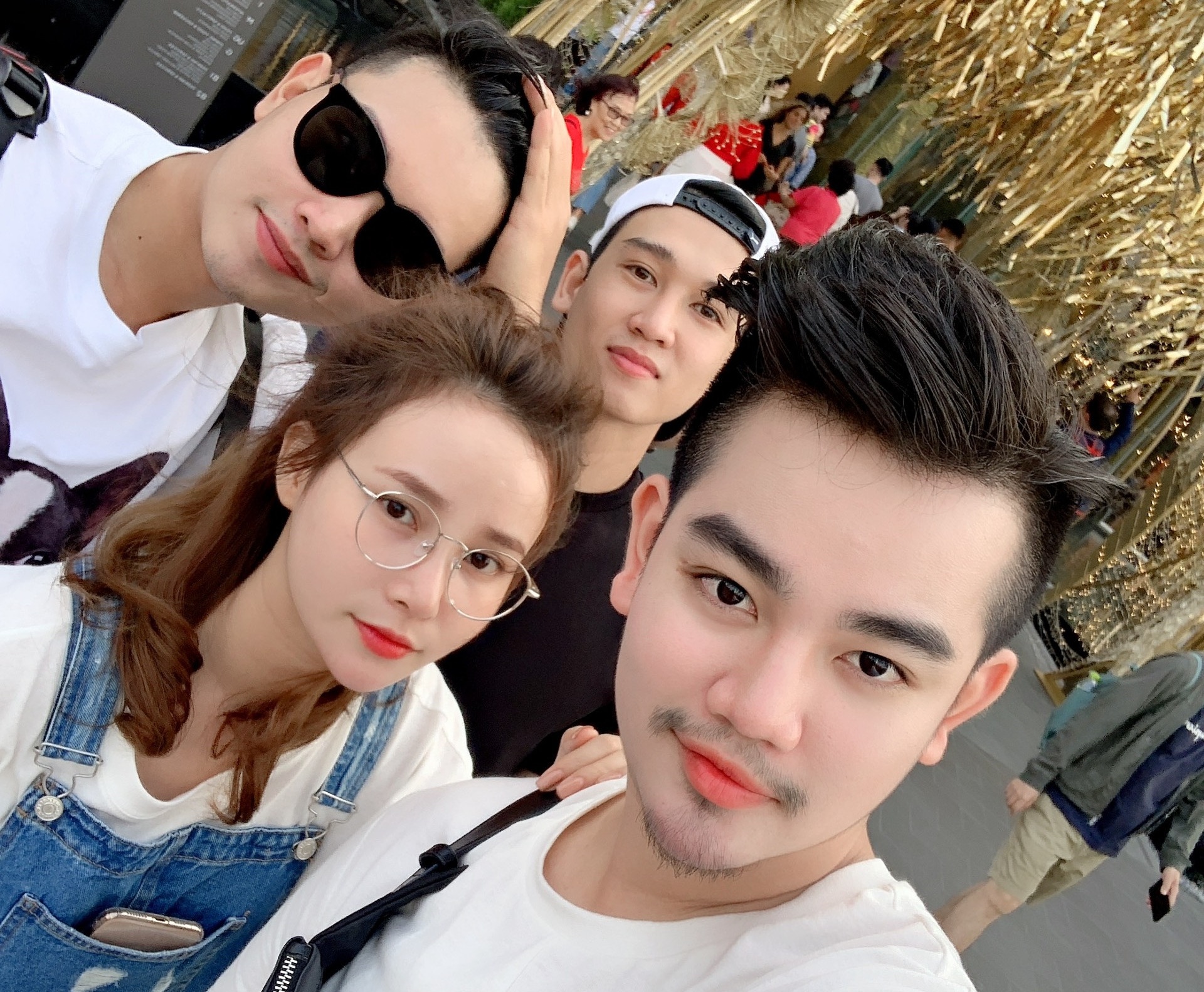 Mung cuoi 1 ty anh 2