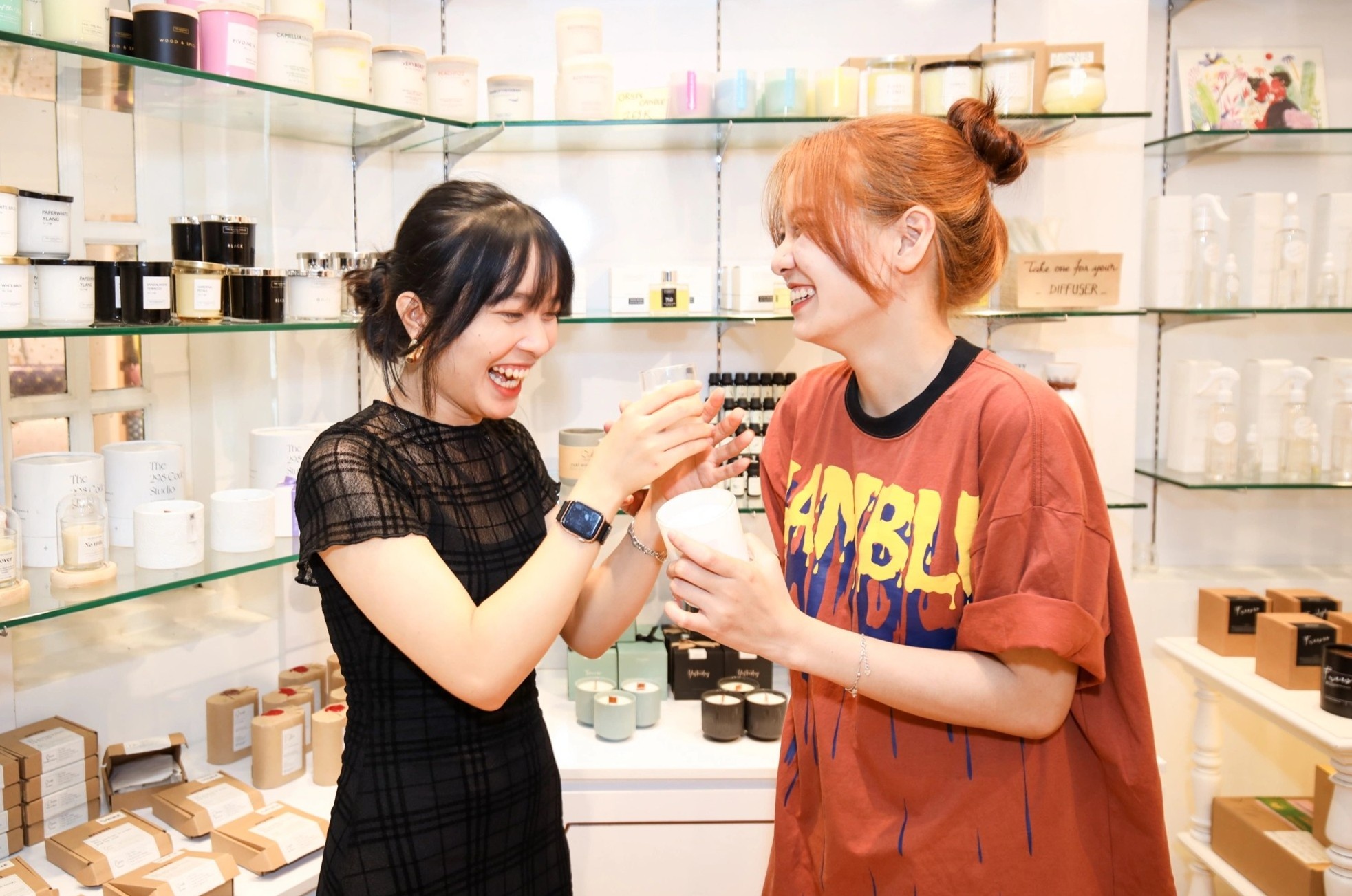 Mua duoc gia hoi trong ngay sale 11/11 nhu 'thang mot cuoc dua' hinh anh