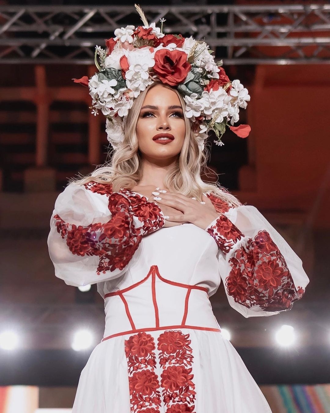 người mẫu quyến rũ ảnh 2 nguoi mau quyen ru anh 2