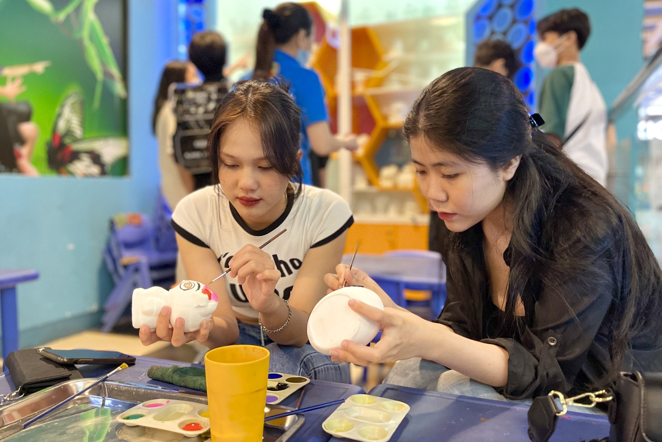 trung tam thuong mai anh 2