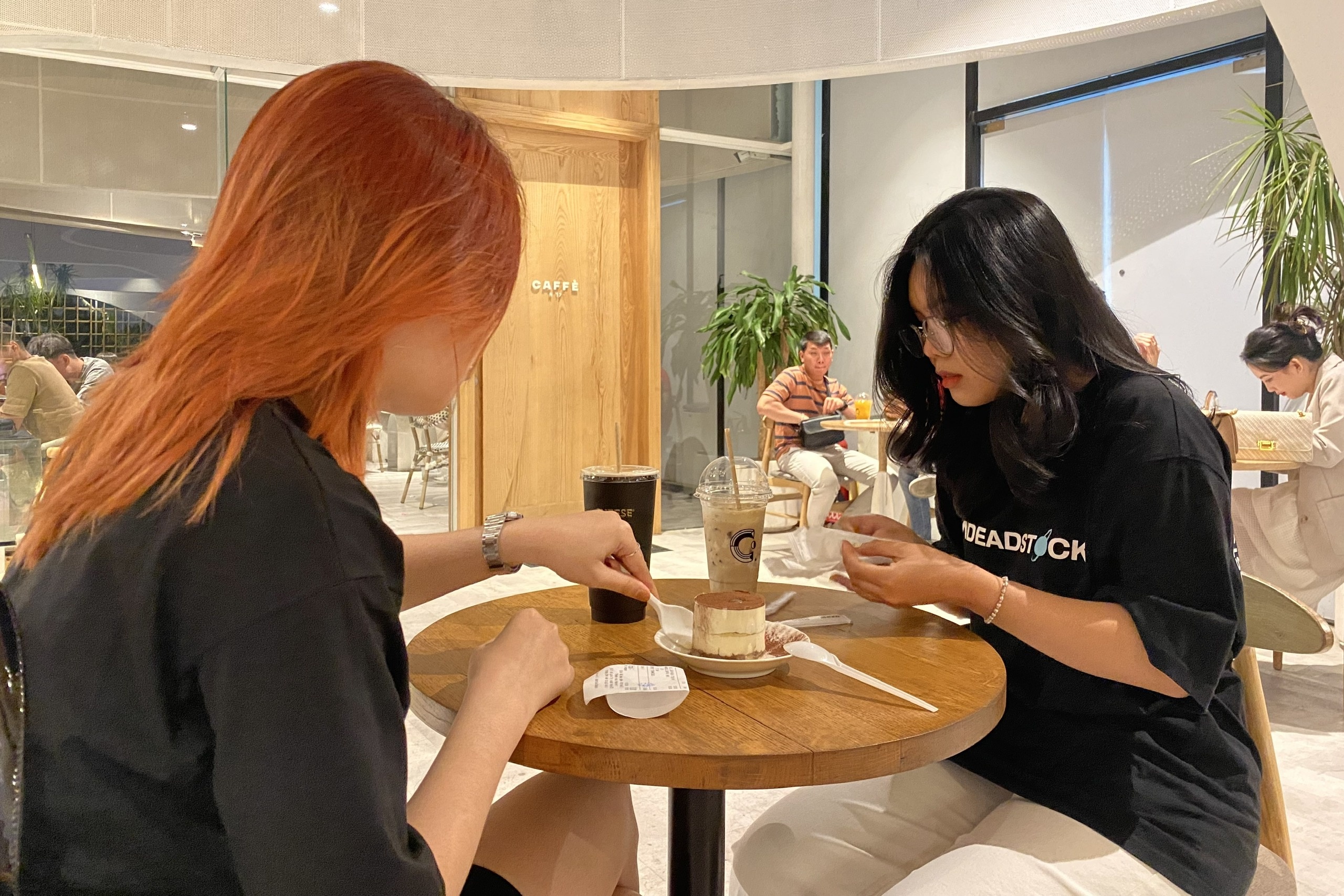 trung tam thuong mai anh 3